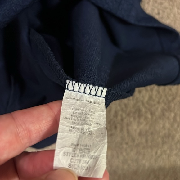 Privetly Privileged bodycon midi navy classy textured skirt lower back opening - Picture 6 of 6